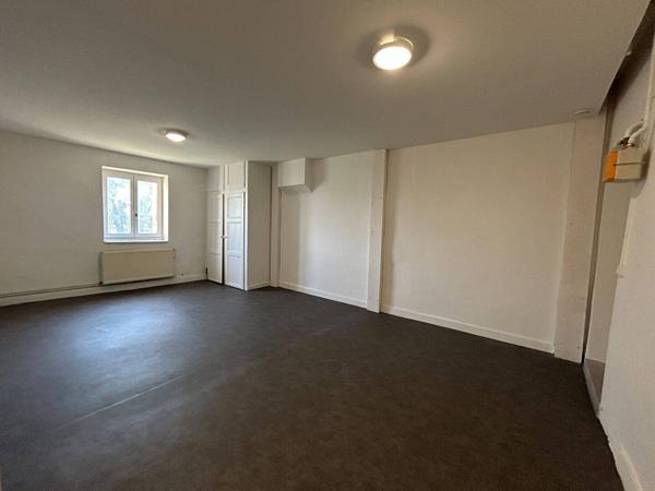 Appartement 2 pièces 56 m² CALUIRE ET CUIRE