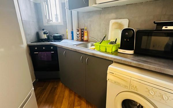 Appartement à vendre    3 pièces • 38,40 m2 Paris 18