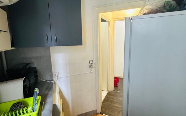 Appartement à vendre    3 pièces • 38,40 m2 Paris 18