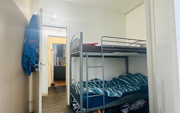 Appartement à vendre    3 pièces • 38,40 m2 Paris 18