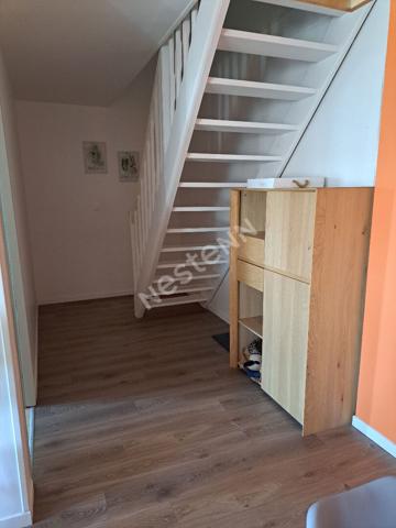 T5 MEUBLE EN DUPLEX DE CHARME - SECTEUR GARE CENTRE