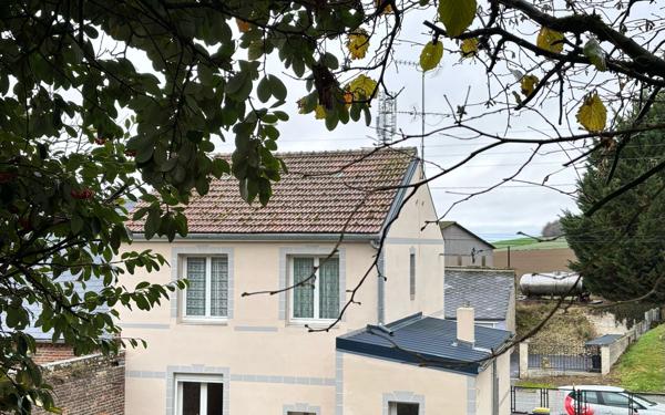 Maison à vendre    4 pièces •  Crécy-sur-Serre