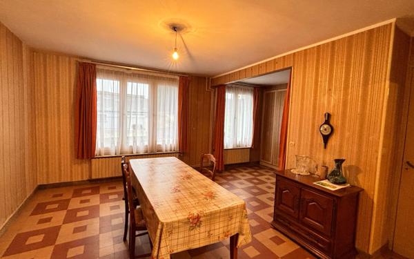 Maison à vendre    4 pièces •  Crécy-sur-Serre