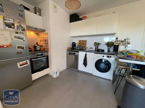 Appartement à louer 2 pièces 40.68m² Avignon (84000)