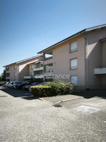Appartement T4 de 84 m² double terrasse, garage et cave