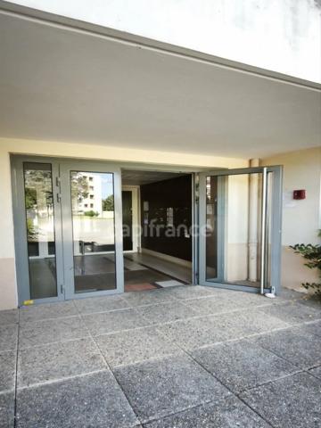 Appartement T4 de 84 m² double terrasse, garage et cave
