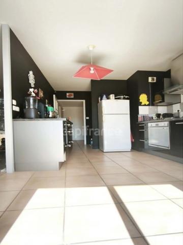 Appartement T4 de 84 m² double terrasse, garage et cave