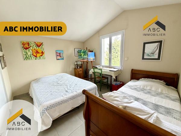 Orange (84100) Maison avec piscine, double garage et jardin à Orange avec ABC Immobillier