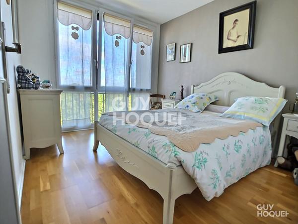 Appartement 4 pièces de 65 m² + BALCON