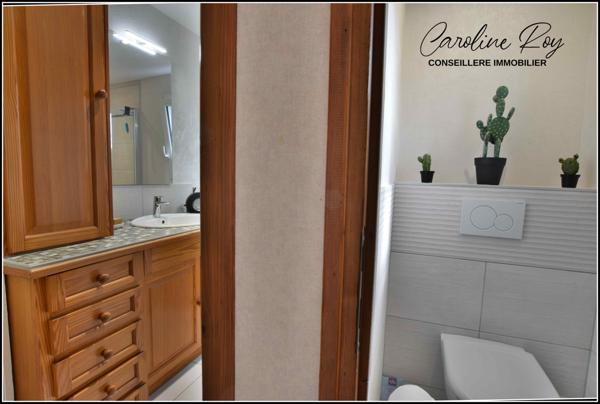 Clisson (44190) CLISSON Village à quelques minutes du centre ville, maison 4 ch, garage et jardin de 1176 m² environ.