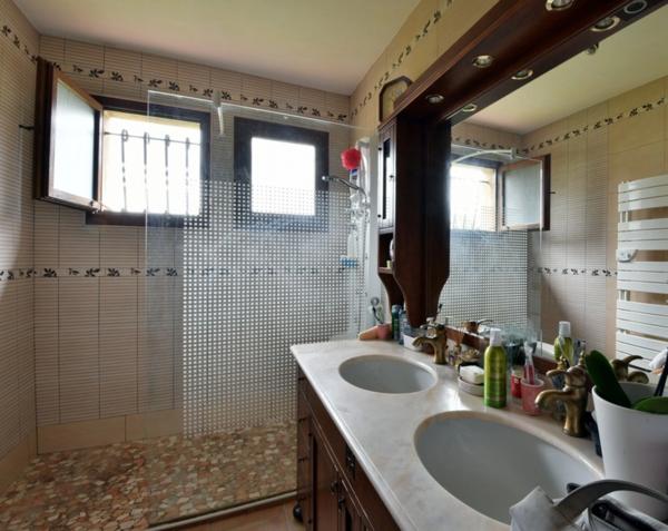 SAINT GENIES BELLEVUE