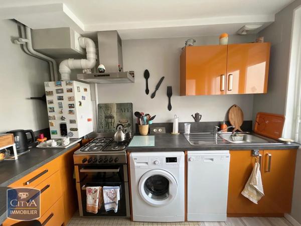 Appartement à louer 3 pièces 65m² Combronde (63460)