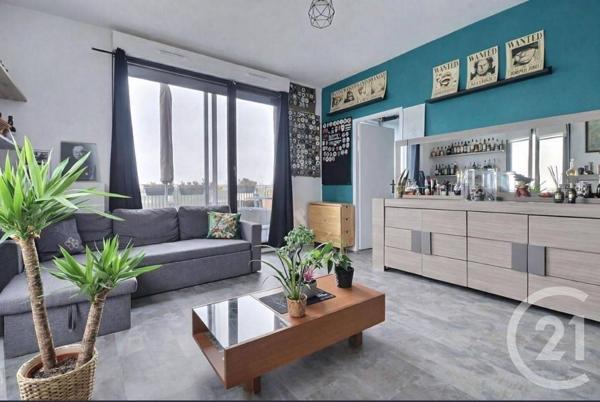 Appartement à vendre  3 pièces - 63 m2 LA COURNEUVE - 93