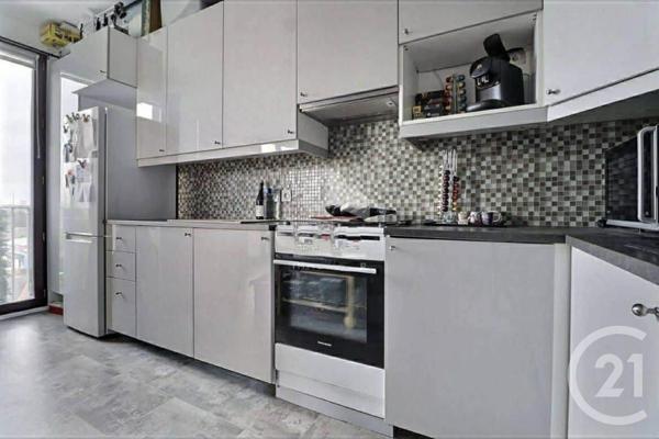 Appartement à vendre  3 pièces - 63 m2 LA COURNEUVE - 93