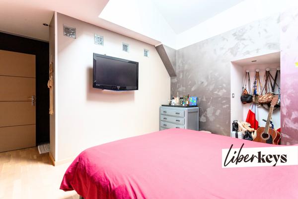 Loft - 5 chambres - 2 terrasses - 2 garages 