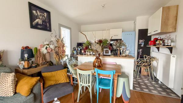 BEZANNES Appartement T2 avec jardin, terrasse et garage