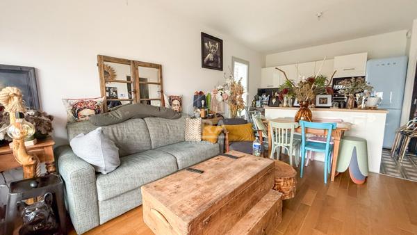 BEZANNES Appartement T2 avec jardin, terrasse et garage