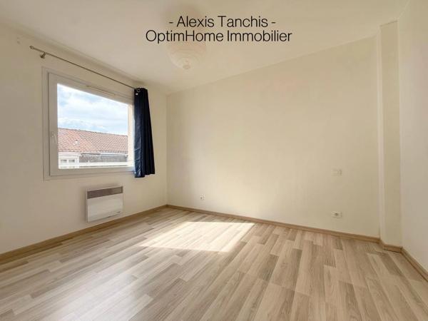 Lille / Wazemmes — T3 de 50,71 m² — Balcon — Cave — Parking — 3e étage avec ascenseur