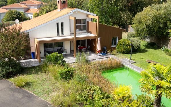 Maison à vendre    6 pièces •  Biscarrosse