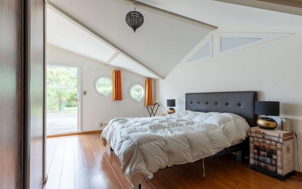 Maison à vendre    6 pièces •  Biscarrosse