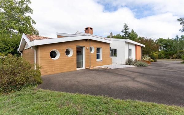 Maison à vendre    6 pièces •  Biscarrosse