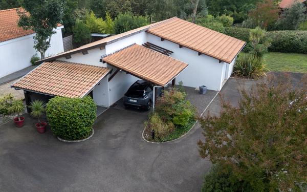 Maison à vendre    6 pièces •  Biscarrosse