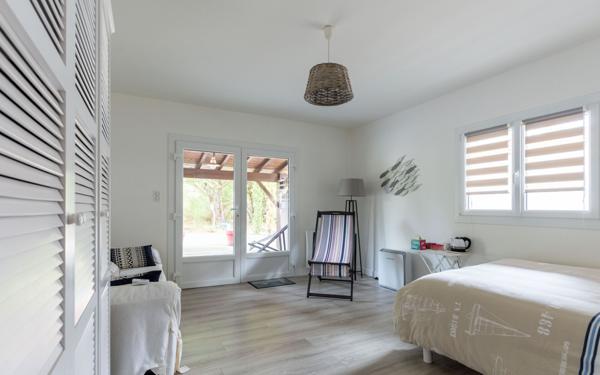 Maison à vendre    6 pièces •  Biscarrosse