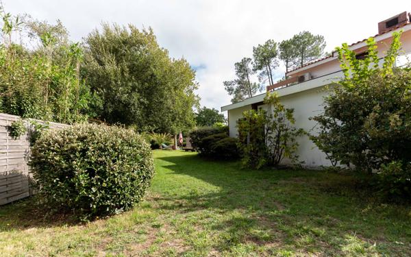 Maison à vendre    6 pièces •  Biscarrosse