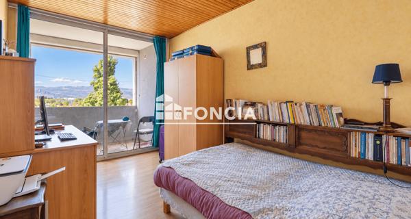 À vendre Appartement 4 pièces 76 m² - Valence 26000