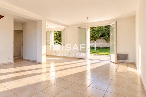 Maison de 2007, séjour traversant, jardin, garage