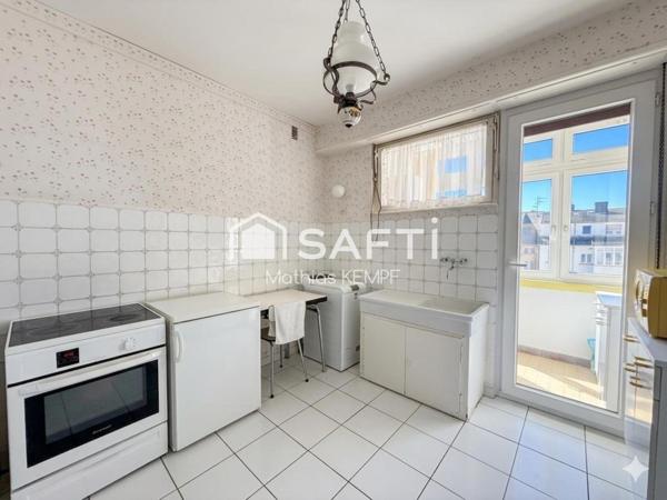 APPARTEMENT 3/4 P. 92m² - GARAGE - CAVE - GRENIER