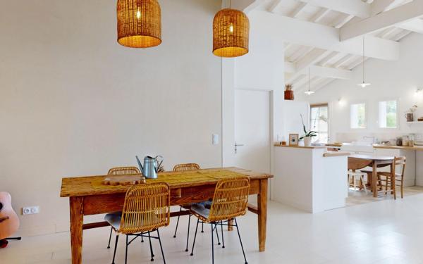 Maison à vendre    5 pièces • 124 m2 Bénesse-Maremne