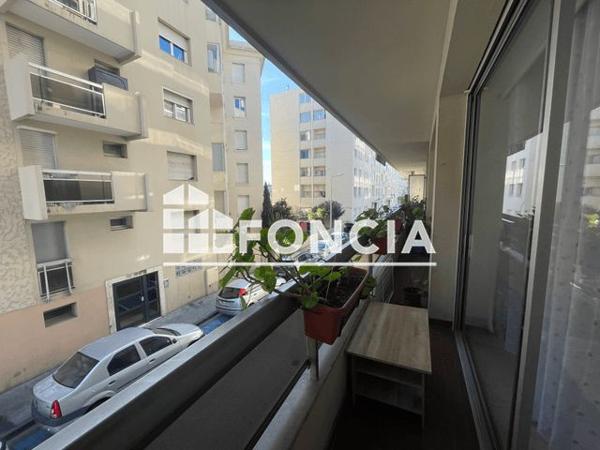 Location Appartement 2 pièces 43.05 m² - 12 RUE REYMONENQ Toulon 83000