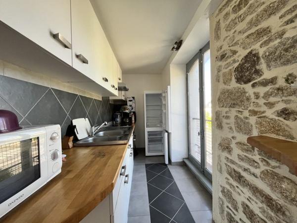 Appartement à louer 750 € CC Landerneau 4 p 56 m² DPE E
