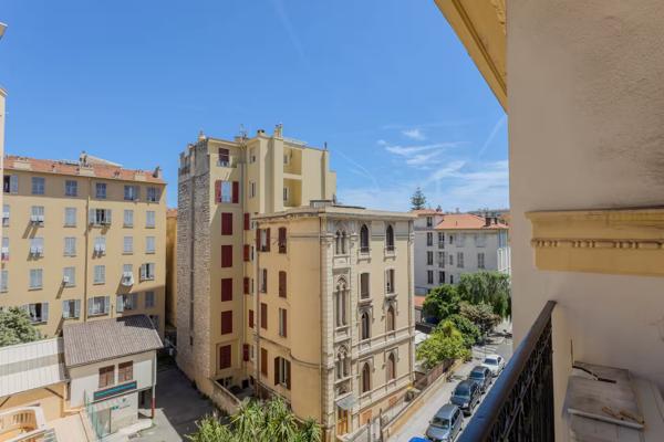 A VENDRE: Studio 25m2 NICE, quartier Gambetta