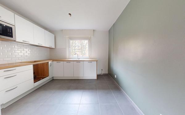 Appartement à vendre    3 pièces • 69 m2 Bischheim