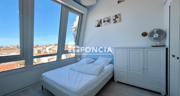 Location Appartement meublé 3 pièces 48.86 m² - La Rochelle 17000