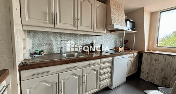 Location Appartement meublé 3 pièces 48.86 m² - La Rochelle 17000