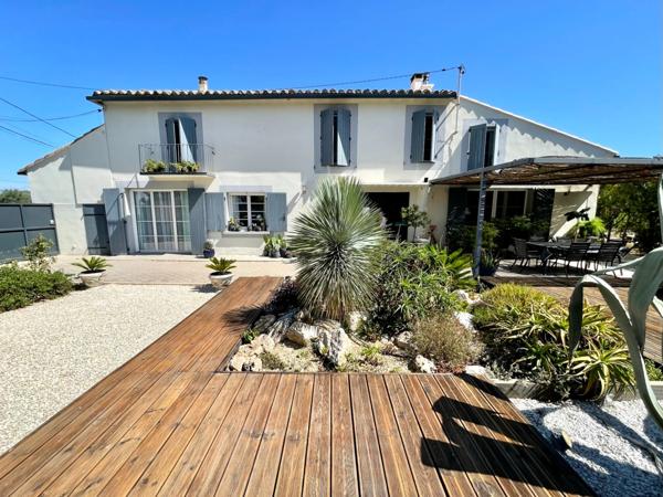 Coup de cœur en Camargue – Mas individuel rénové avec jardin paysager & piscine sans vis-à-vis