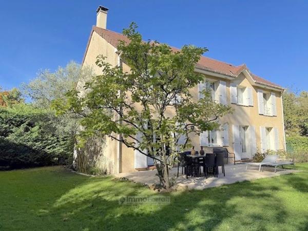 Maison individuelle Le Plessis-Trévise 180 m²