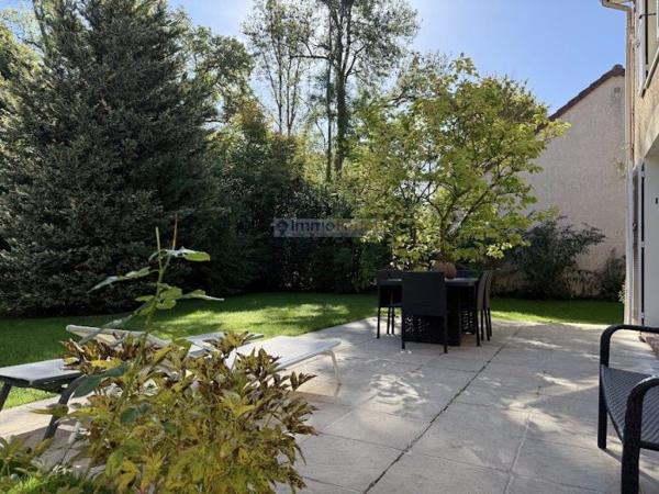 Maison individuelle Le Plessis-Trévise 180 m²