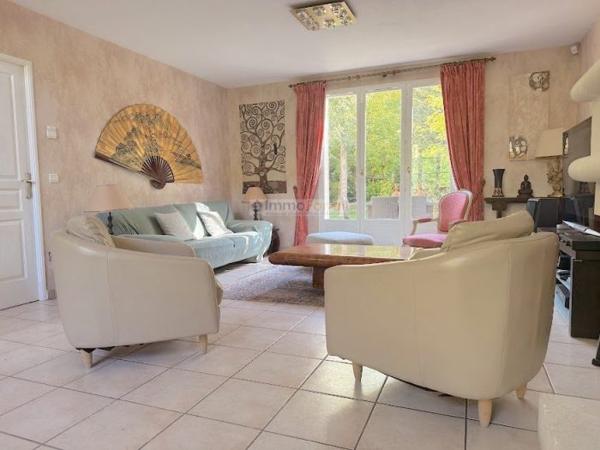 Maison individuelle Le Plessis-Trévise 180 m²
