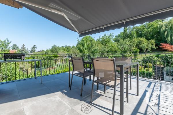 Appartement à vendre 4 pièces 102 m² Saint-Julien-lès-Metz