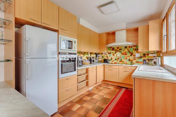 Maison à vendre 10 pièces de 259,84 m² à Andrésy Autres biens correspondant à votre recherche Autres biens de l'agent