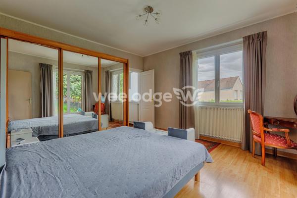 Maison à vendre 10 pièces de 259,84 m² à Andrésy Autres biens correspondant à votre recherche Autres biens de l'agent