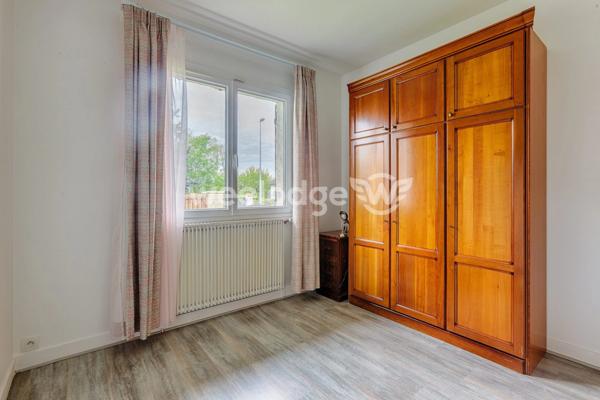 Maison à vendre 10 pièces de 259,84 m² à Andrésy Autres biens correspondant à votre recherche Autres biens de l'agent