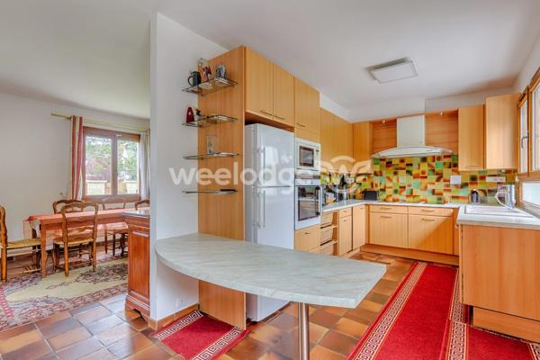 Maison à vendre 10 pièces de 259,84 m² à Andrésy Autres biens correspondant à votre recherche Autres biens de l'agent