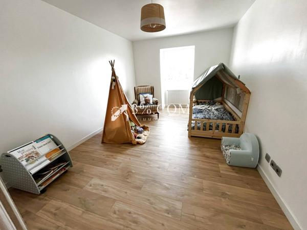 Maison 5 pièce(s) 4 chambre(s) 145 m²