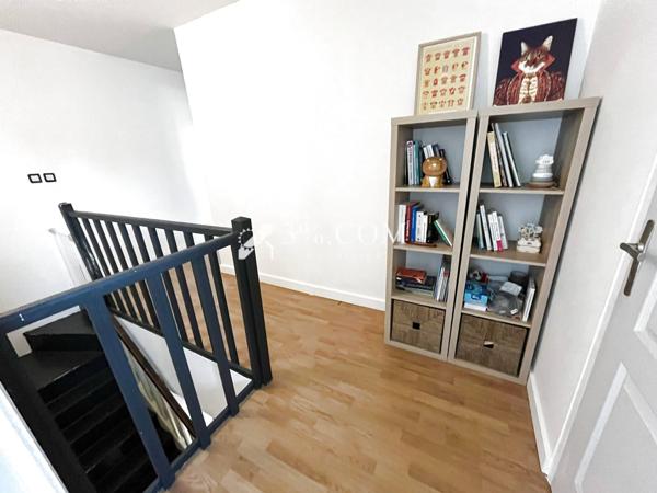 Maison 5 pièce(s) 4 chambre(s) 145 m²