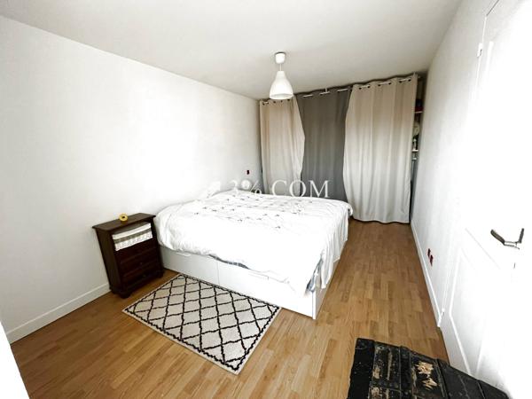 Maison 5 pièce(s) 4 chambre(s) 145 m²